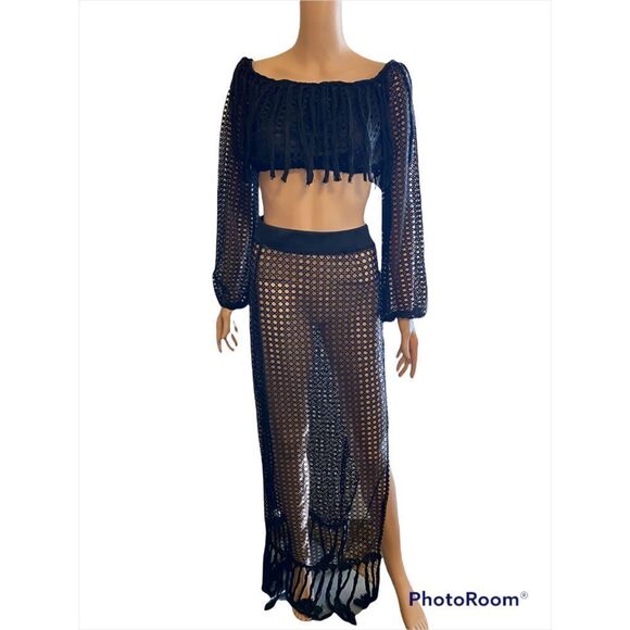 Two Piece Women's Sexy Summer Beachwear - Picture 1 of 7